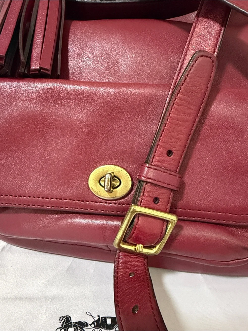 Coach 22381 Burgundy Leather Shoulder Bag with Tassel /long strap🎀